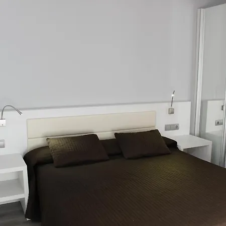 Отель Salome *