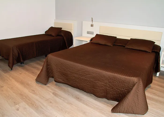 Salome Hotel *